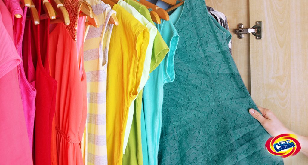 como evitar envejecimiento de ropa